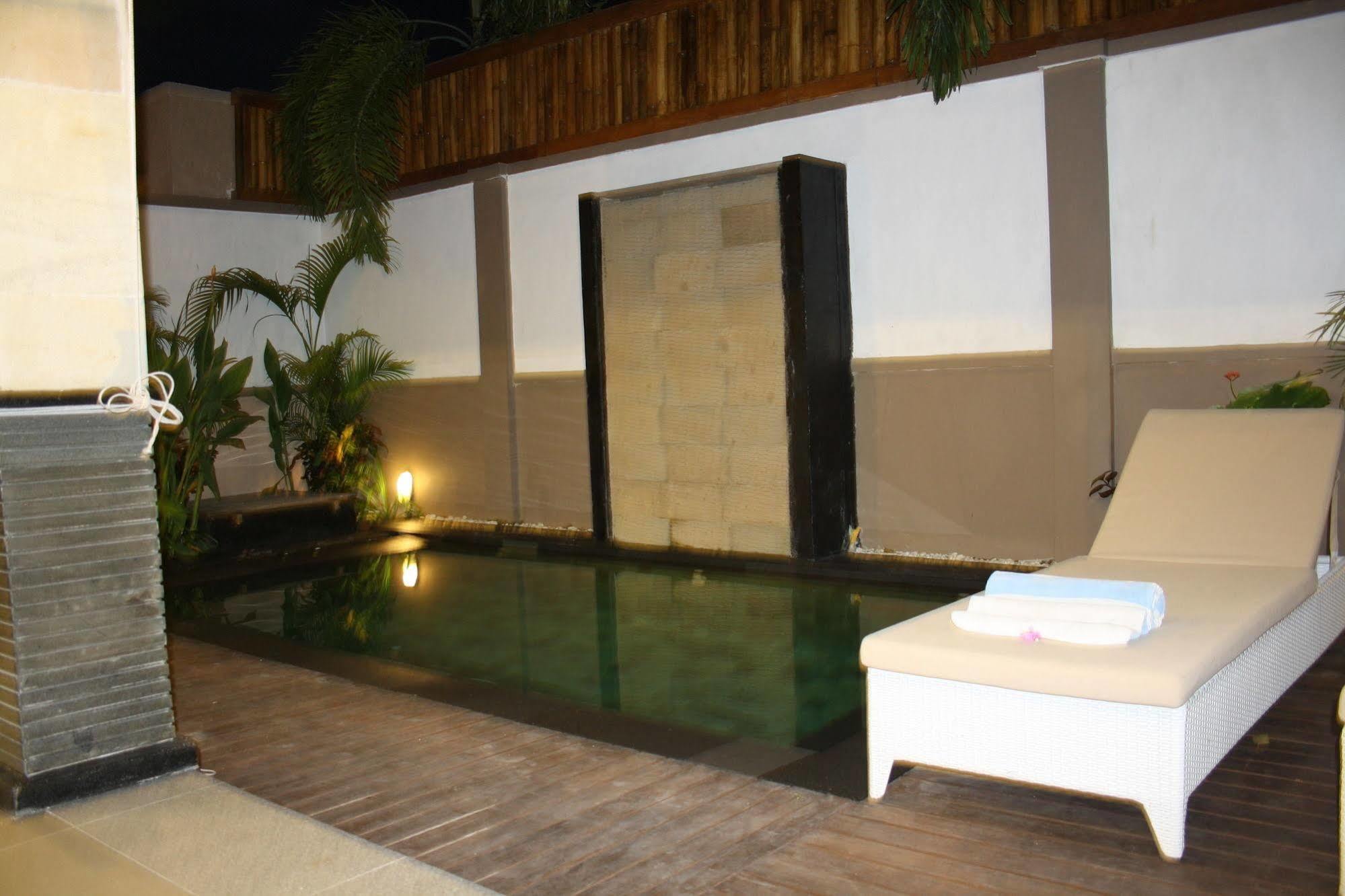 Gili Pearl Three Bedroom Villa Gili Trawangan Eksteriør billede